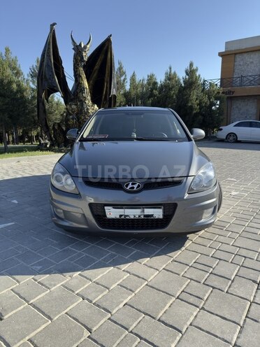 Hyundai i30-2