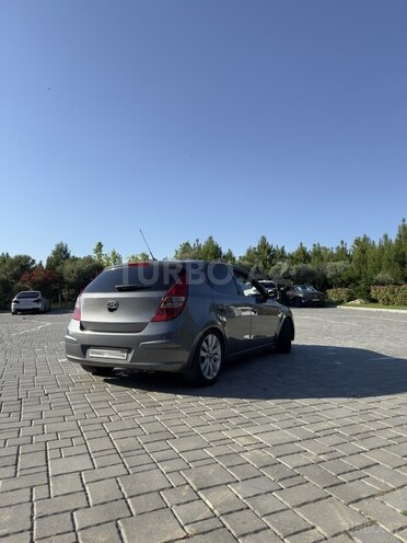 Hyundai i30-4