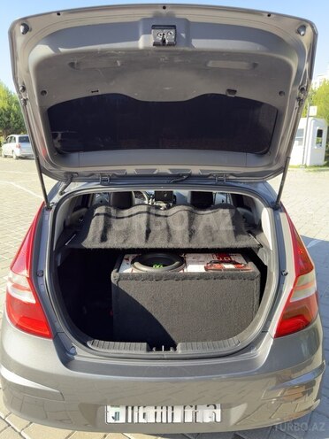 Hyundai i30-6