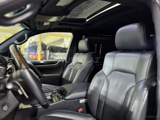 Lexus LX 570-7