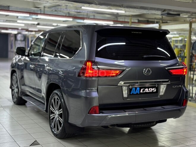 Lexus LX 570-5