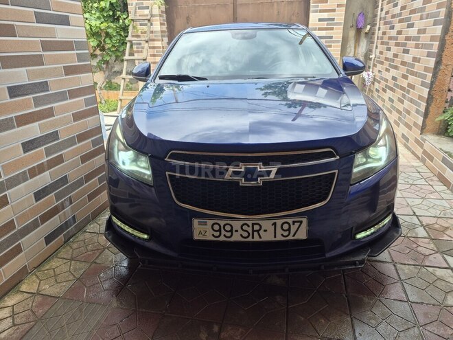 Chevrolet Cruze-1