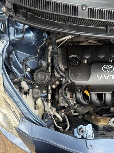 Toyota Yaris-14