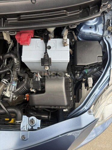 Toyota Yaris-12