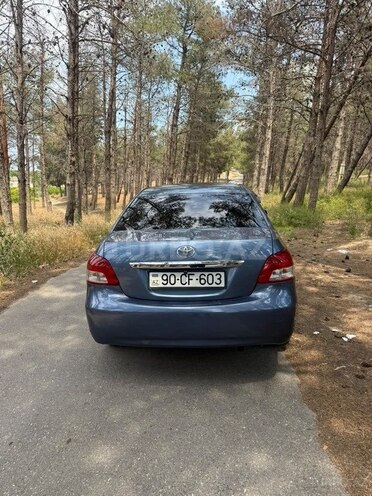 Toyota Yaris-6