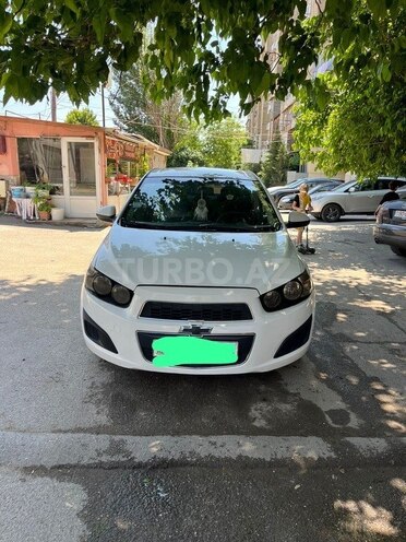 Chevrolet Aveo-1