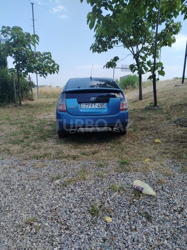 Toyota Prius-2