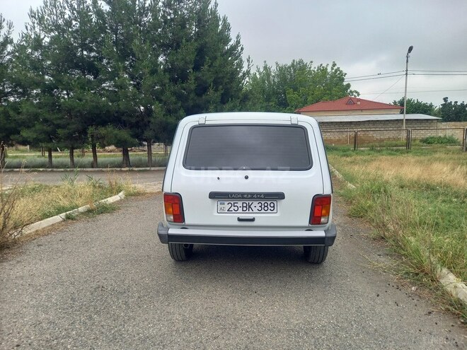 LADA (VAZ) Niva-10