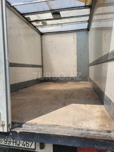 Mercedes Sprinter 513-5
