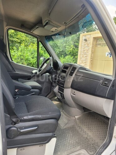 Mercedes Sprinter 513-7
