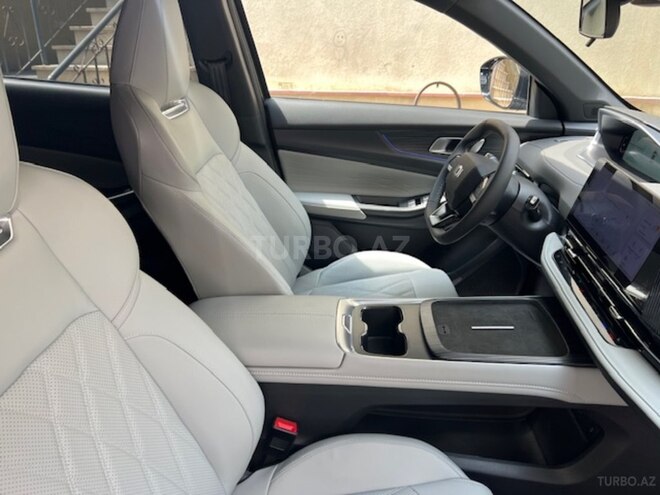Changan Qiyuan Q05-9