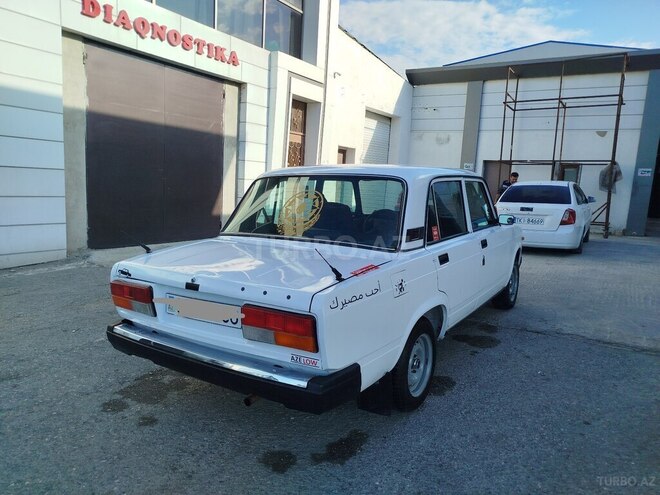 LADA (VAZ) 2107-5