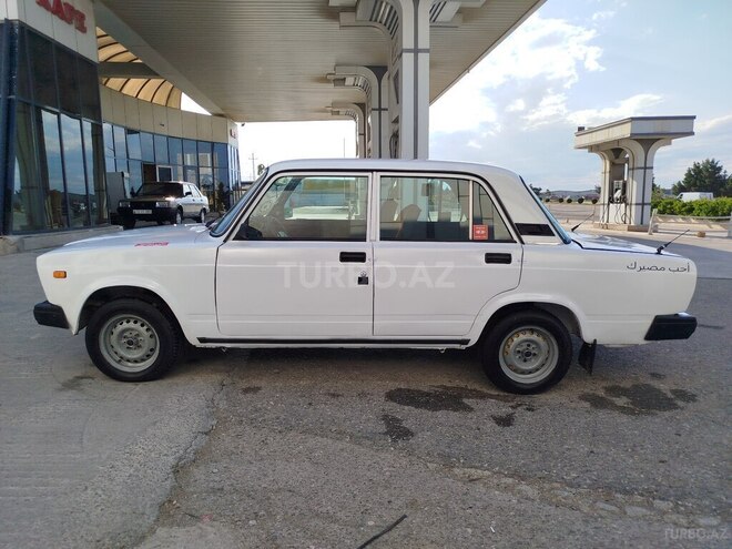LADA (VAZ) 2107-7