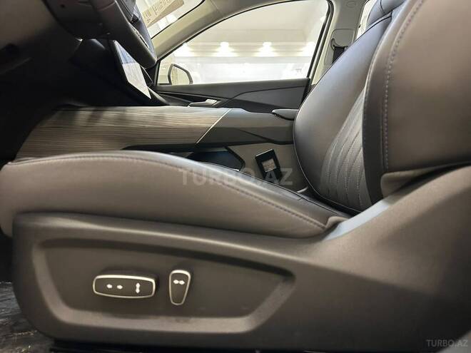Changan Eado-16