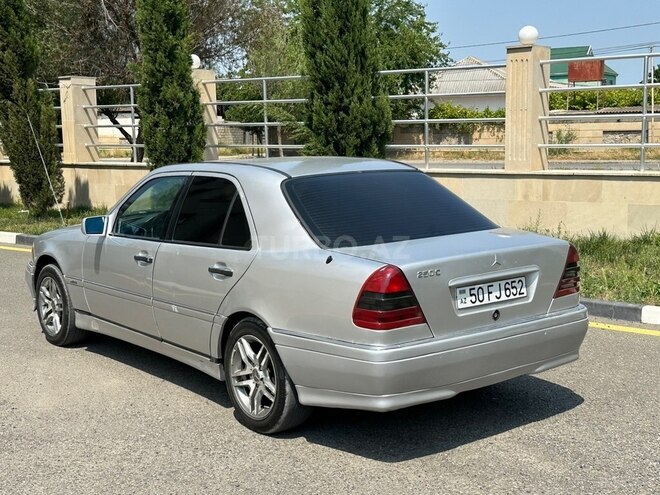 Mercedes C 250-6