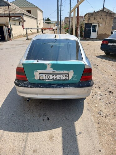 Opel Vectra-2