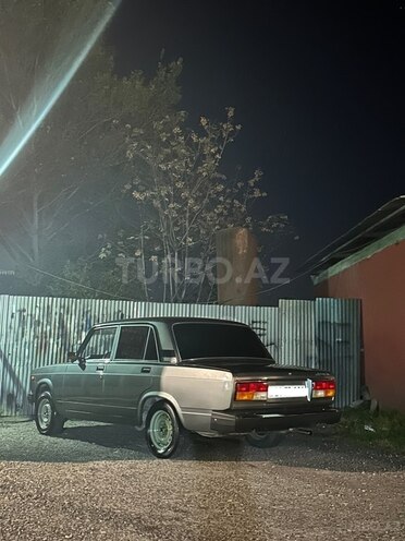 LADA (VAZ) 2107-5