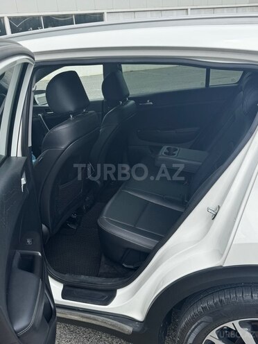 Kia Sportage-9