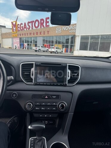 Kia Sportage-12
