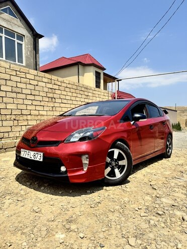 Toyota Prius-10