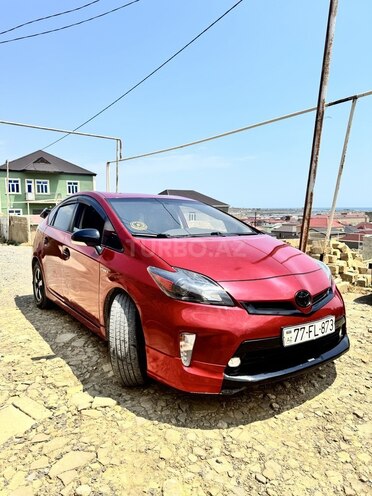 Toyota Prius-8