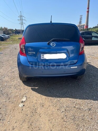 Nissan Note-2