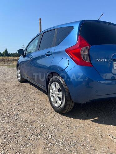 Nissan Note-8