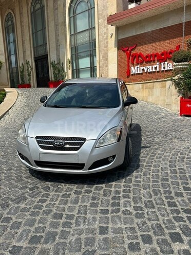 Kia Ceed-1