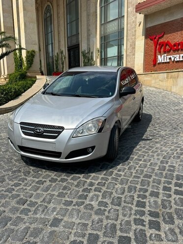 Kia Ceed-2