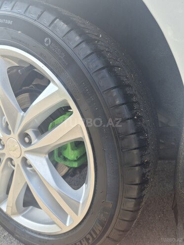 Chevrolet Equinox-11