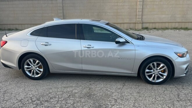 Chevrolet Malibu-5