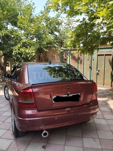 Opel Astra-4