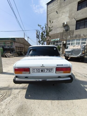 LADA (VAZ) 2107-17