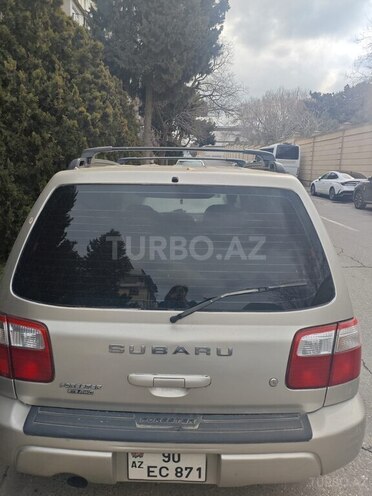 Subaru Forester-3