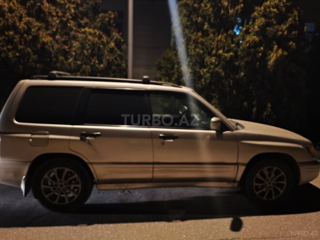 Subaru Forester-13