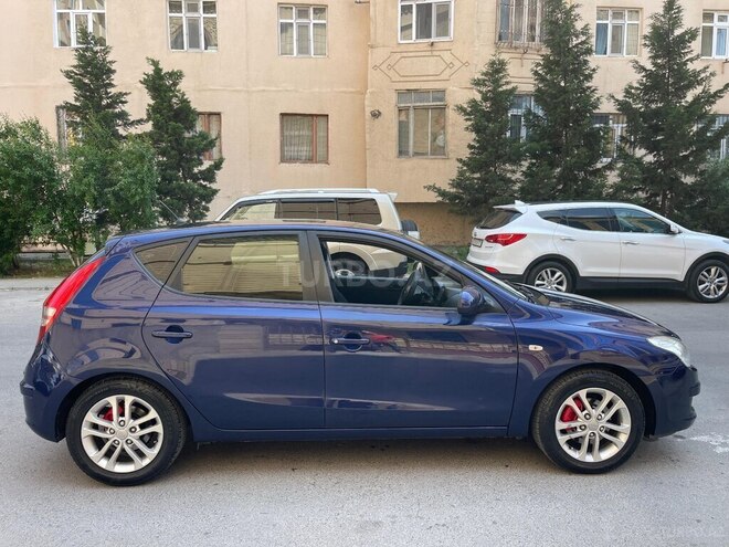 Hyundai i30-6