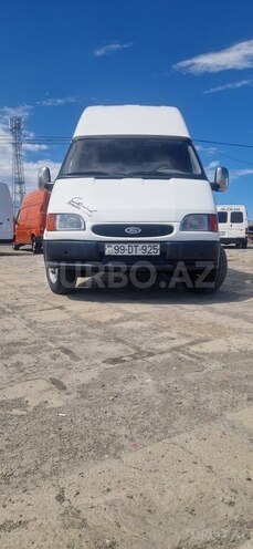 Ford Transit-3