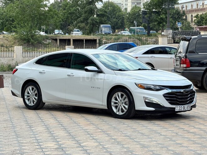 Chevrolet Malibu-2