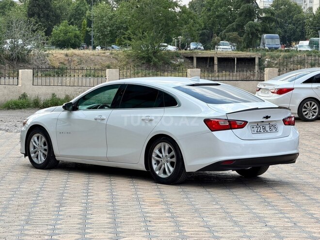 Chevrolet Malibu-9