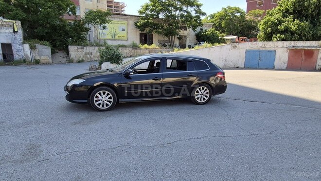 Renault Laguna-4