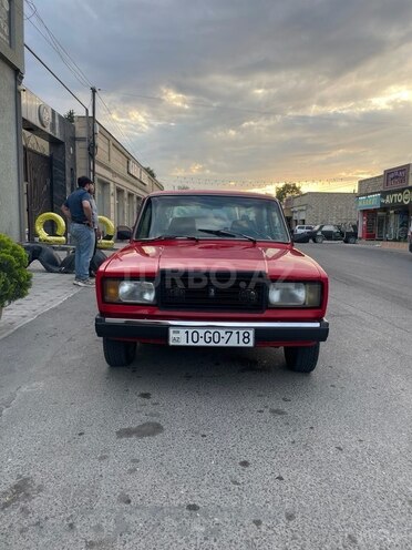 LADA (VAZ) 2107-1