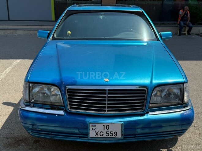 Mercedes S 320-1