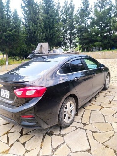 Chevrolet Cruze-10