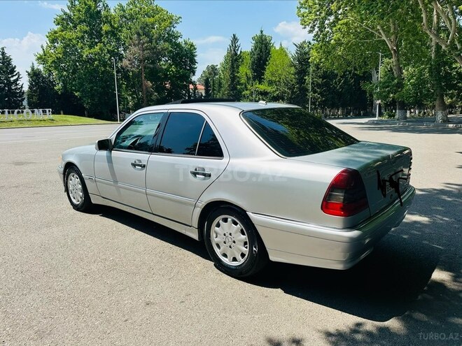 Mercedes C 240-7