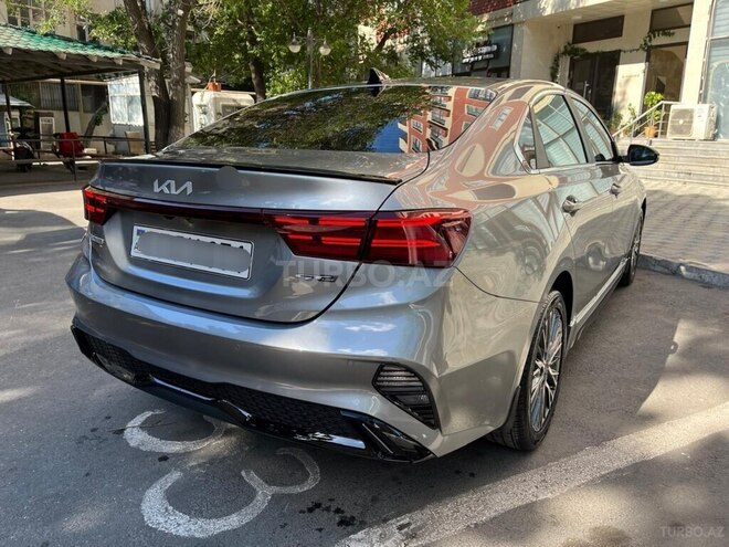 Kia Cerato-7