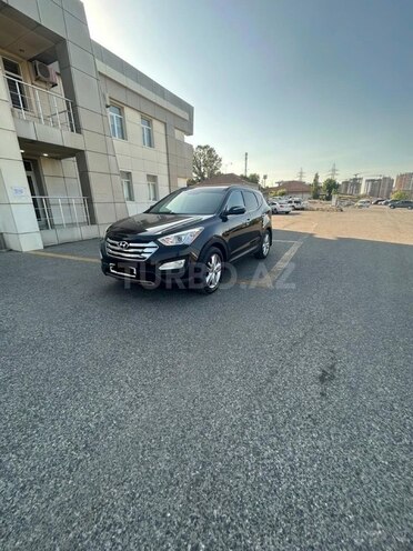 Hyundai Santa Fe-5