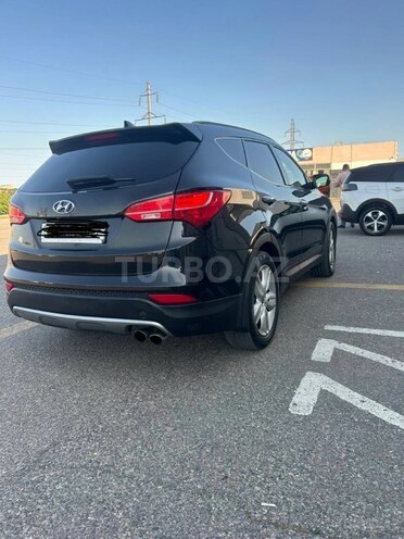 Hyundai Santa Fe-6