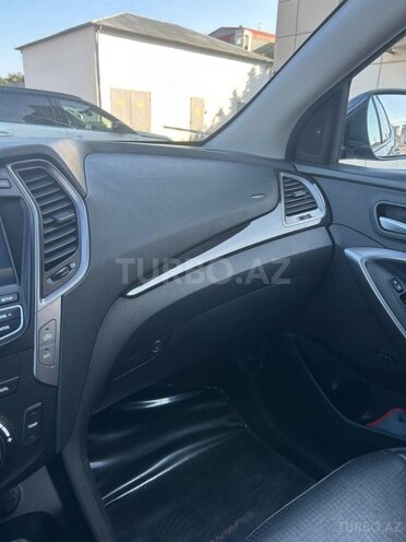 Hyundai Santa Fe-8