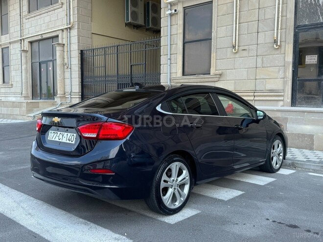 Chevrolet Cruze-5
