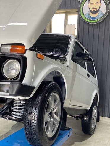 LADA (VAZ) Niva-3